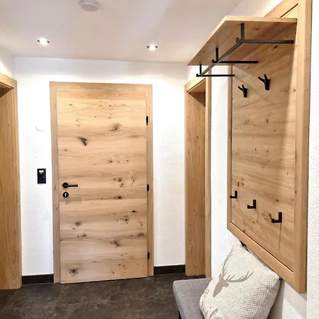 Hannes By Interhome Motz